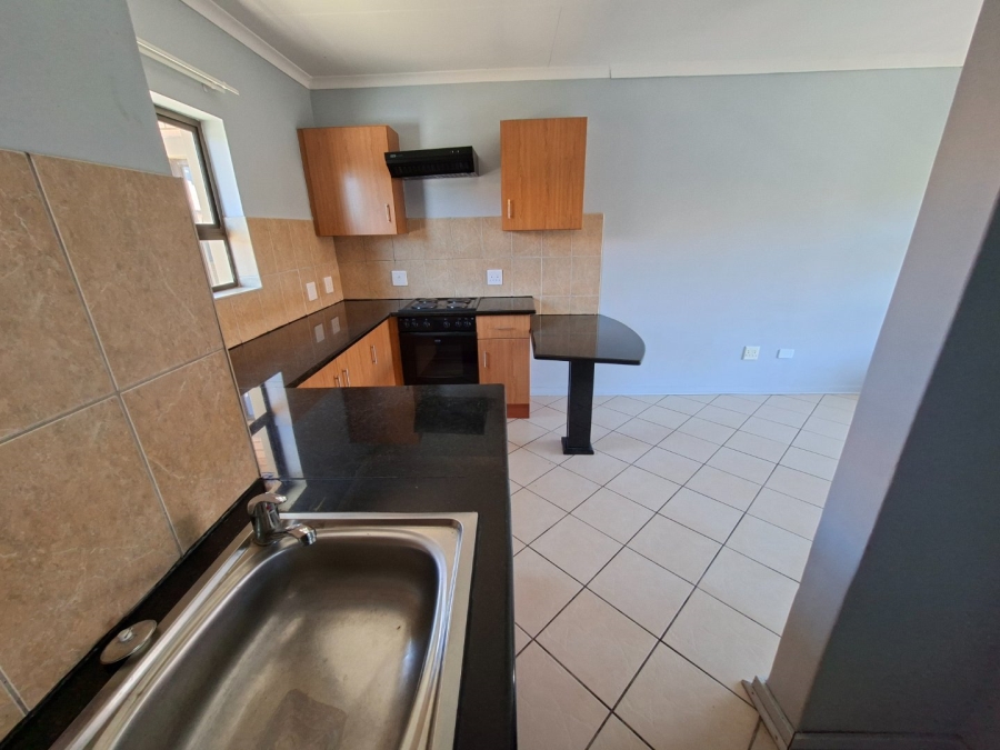 1 Bedroom Property for Sale in Potchefstroom North North West
